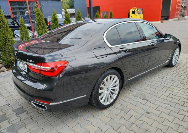 BMW Seria 7 cena 155000 przebieg: 125515, rok produkcji 2016 z Piotrków Trybunalski małe 781